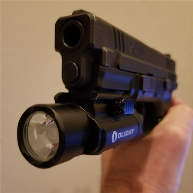 olight-pl-pro-valkyrie-pistol-front-view